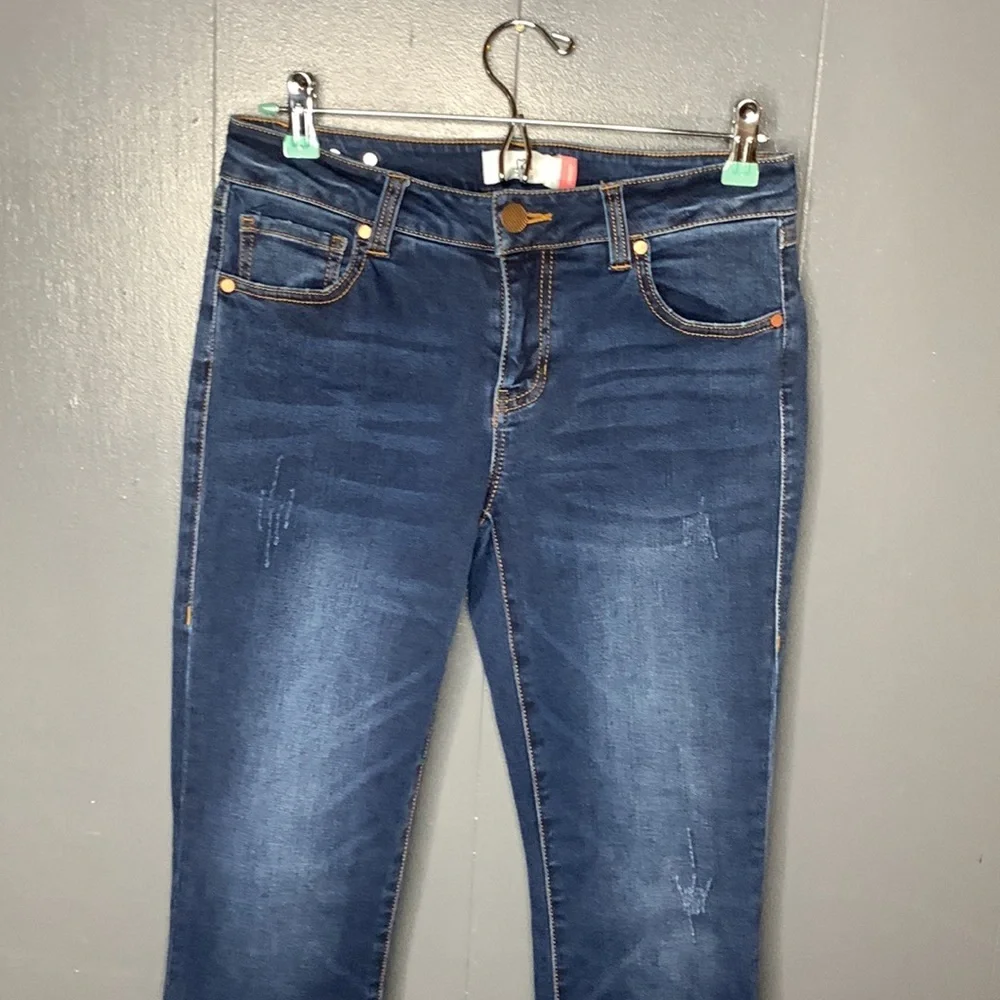 CAbi Skinny Distressed Jeans Style 3752 Size 4 - Picture 4 of 14